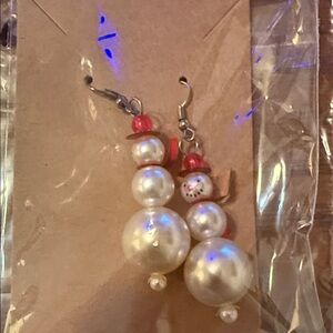 Festive Snowman plastic Pearl Earrings. # 82